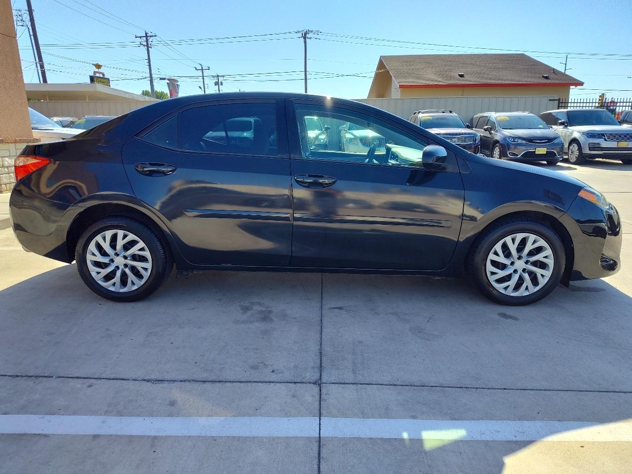 Toyota Corolla LE CVT 2018