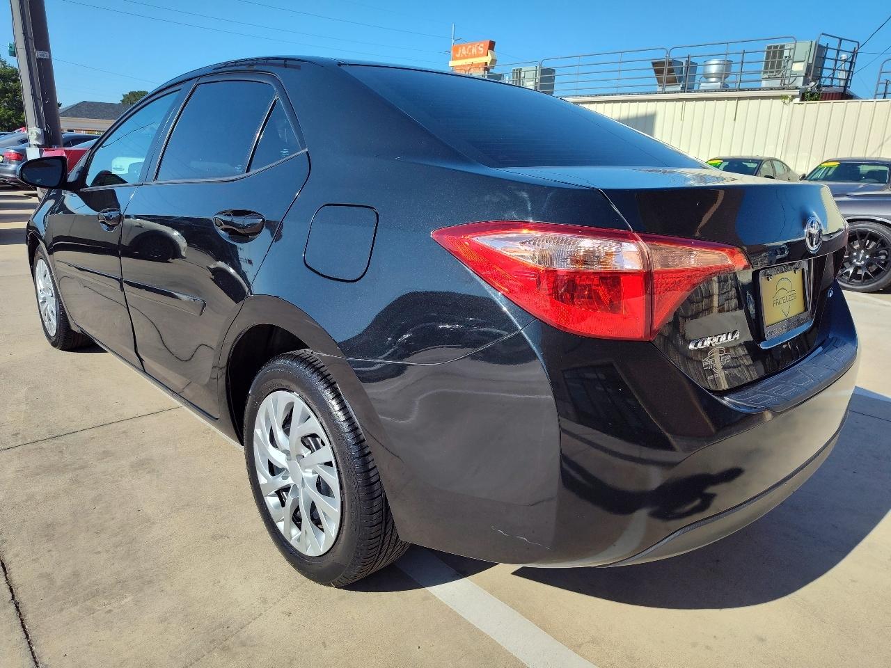 Toyota Corolla LE CVT 2018