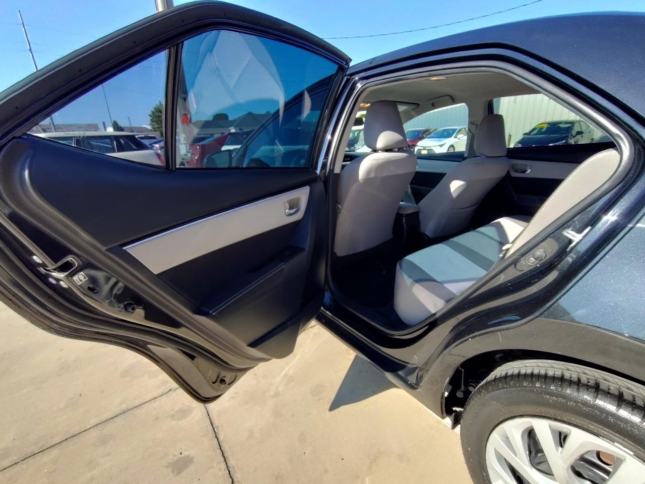 Toyota Corolla LE CVT 2018