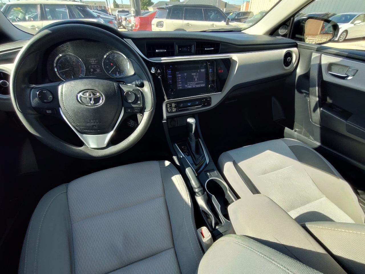 Toyota Corolla LE CVT 2018