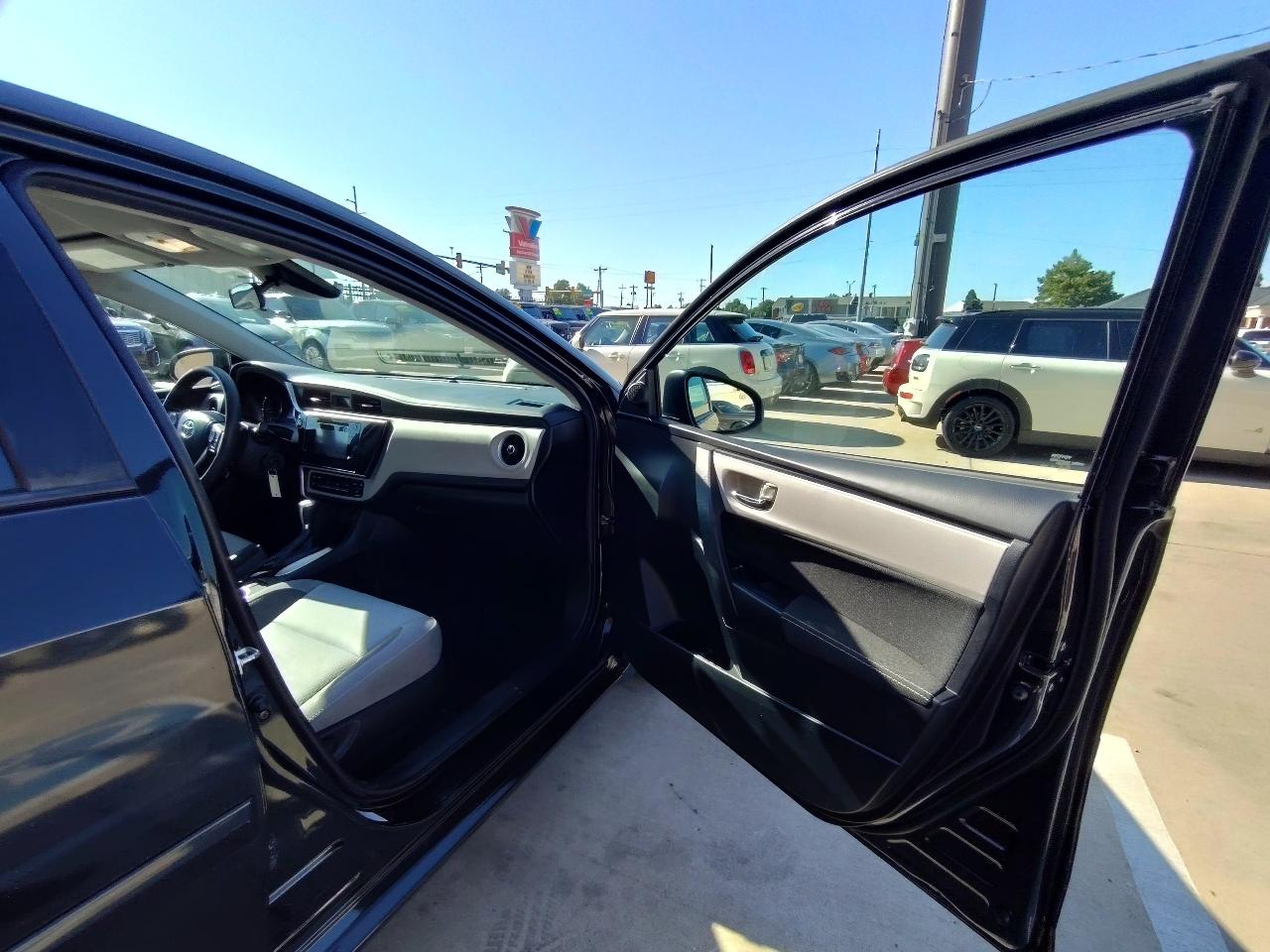 Toyota Corolla LE CVT 2018