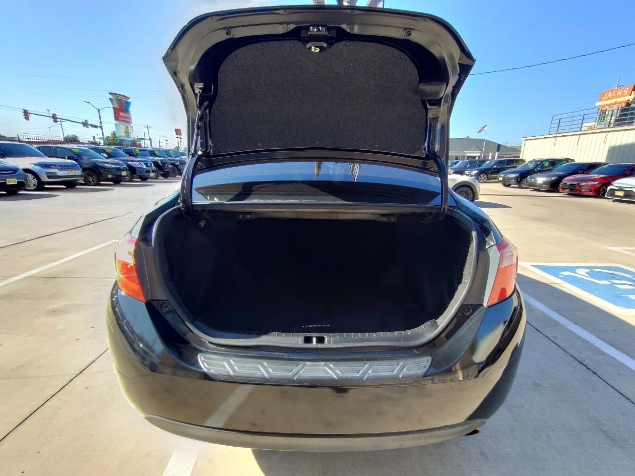 Toyota Corolla LE CVT 2018