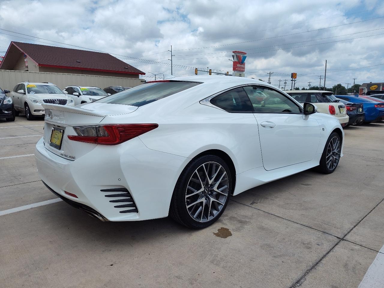 Lexus RC 300 AWD 2018