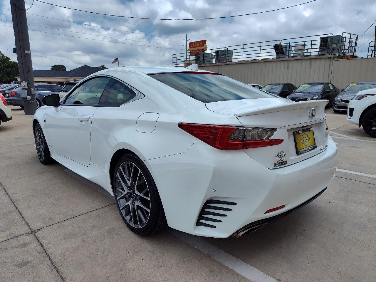 Lexus RC 300 AWD 2018