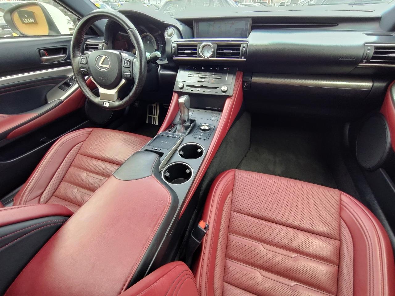 Lexus RC 300 AWD 2018