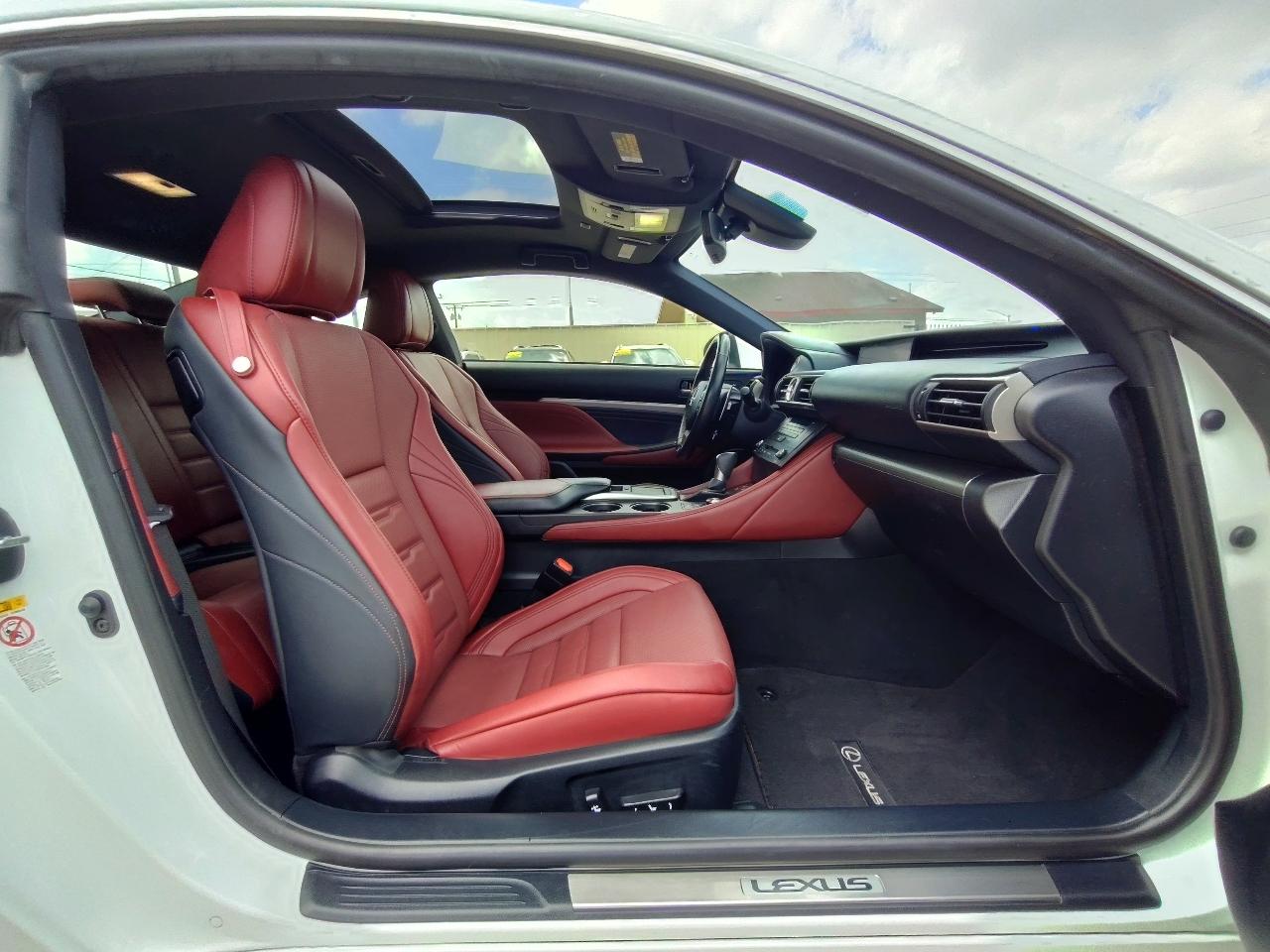 Lexus RC 300 AWD 2018