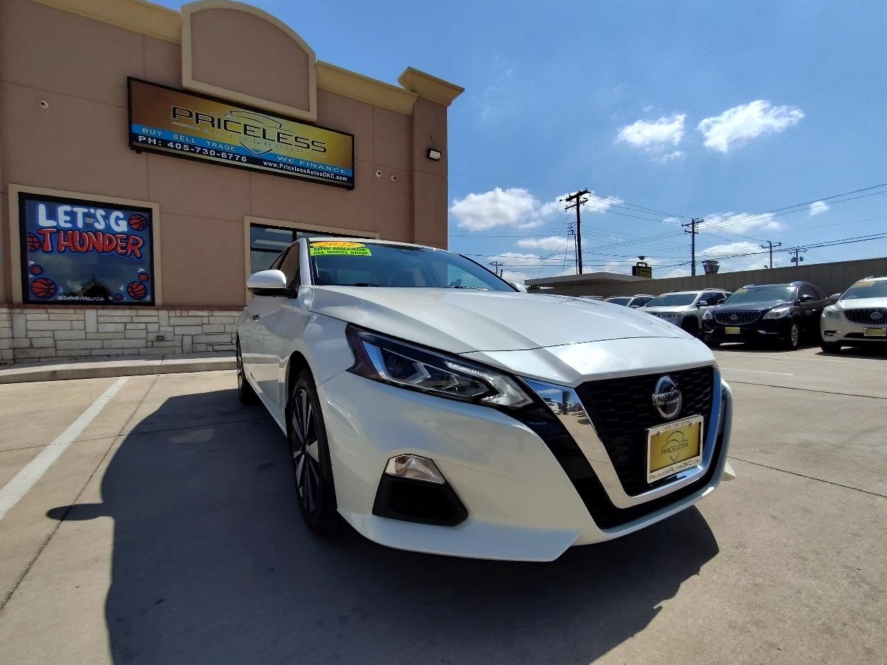 Nissan Altima 2.5 SV AWD 2022
