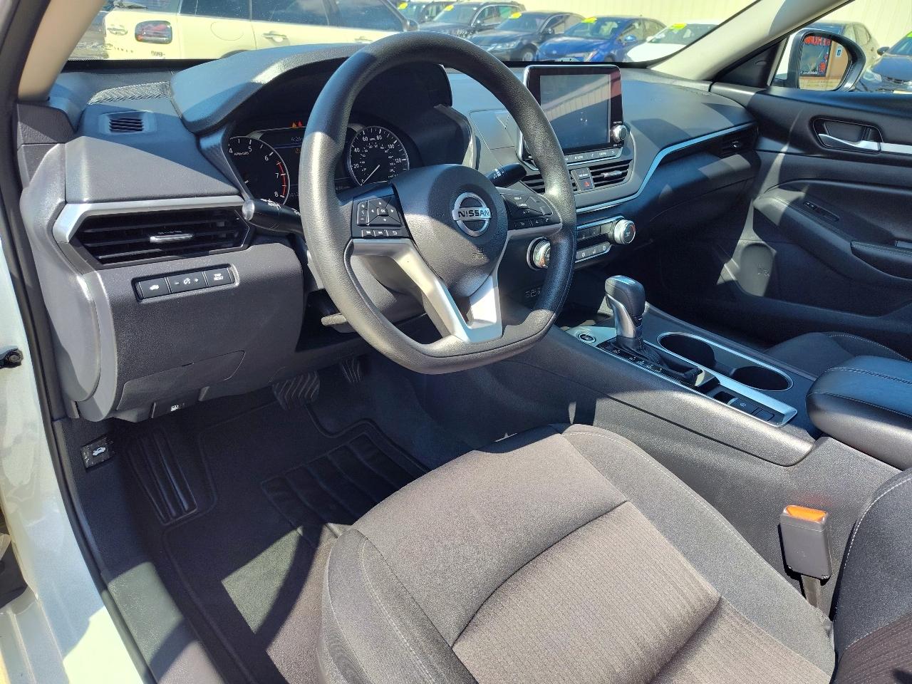 Nissan Altima 2.5 SV AWD 2022