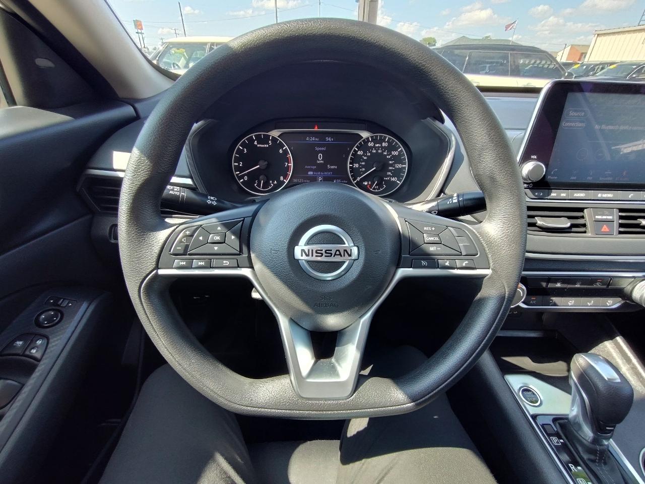 Nissan Altima 2.5 SV AWD 2022