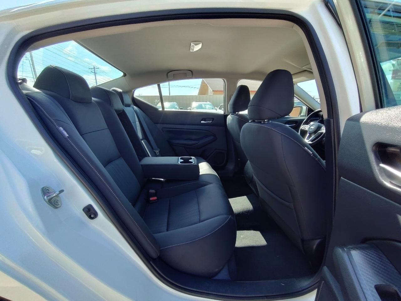 Nissan Altima 2.5 SV AWD 2022