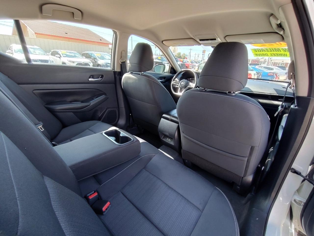 Nissan Altima 2.5 SV AWD 2022
