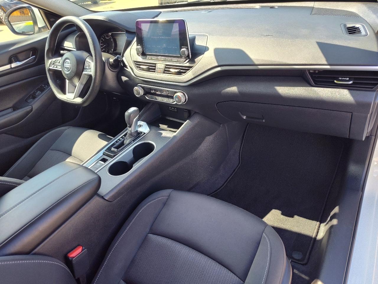Nissan Altima 2.5 SV AWD 2022