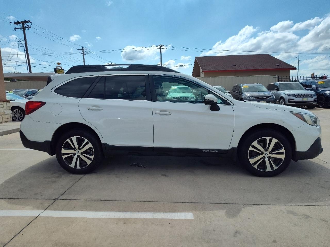 Subaru Outback  2018