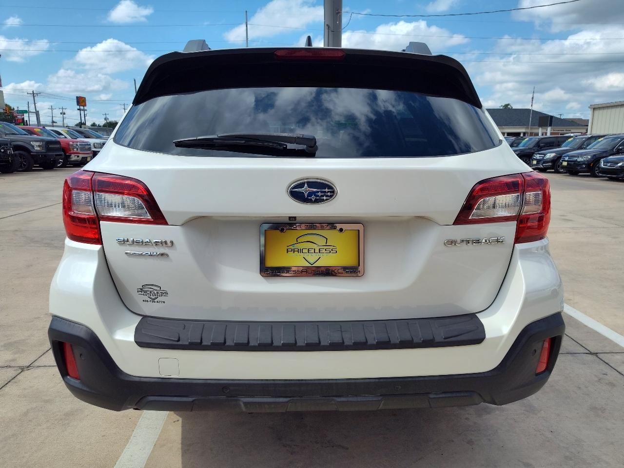 Subaru Outback  2018