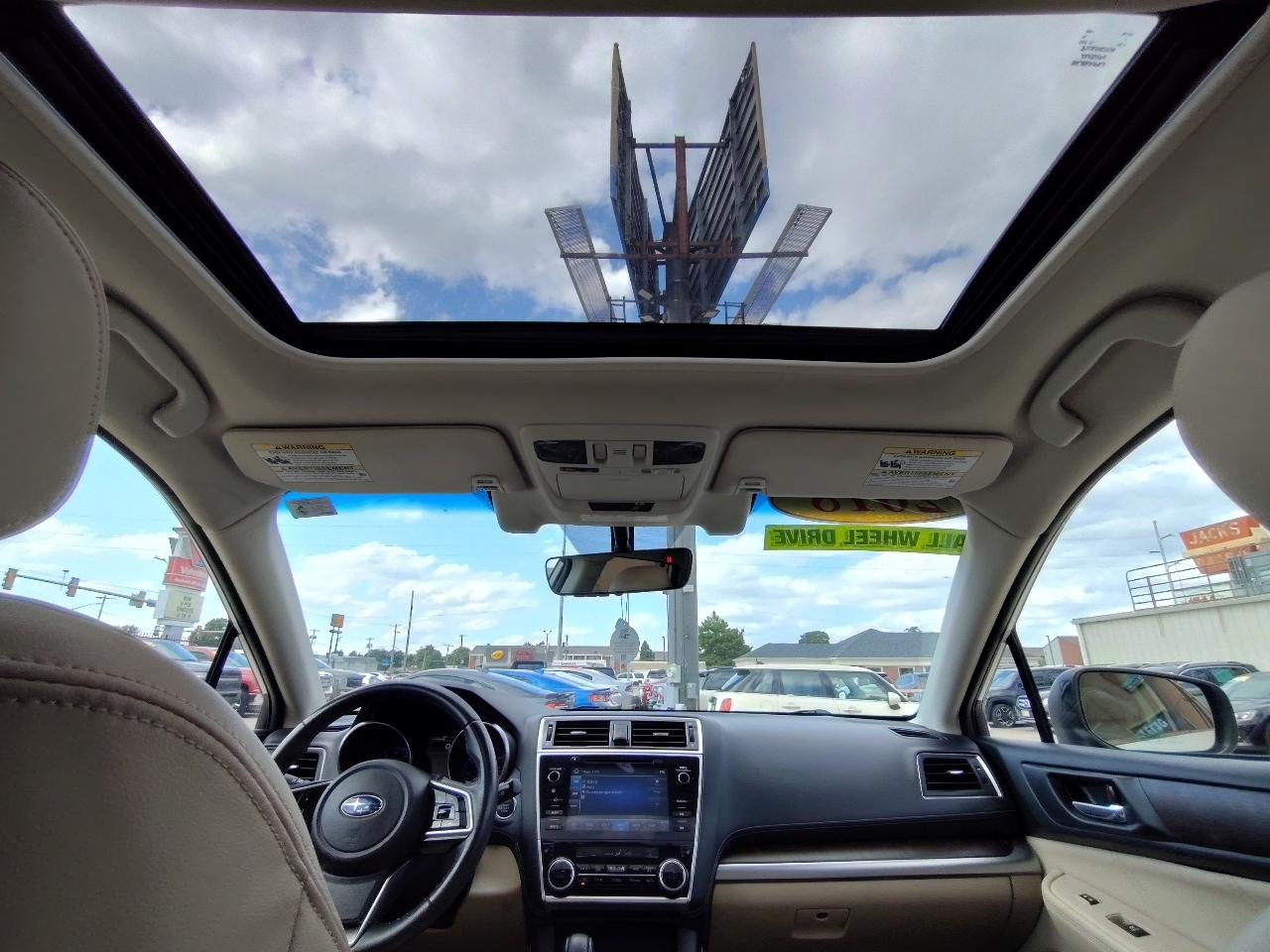 Subaru Outback  2018