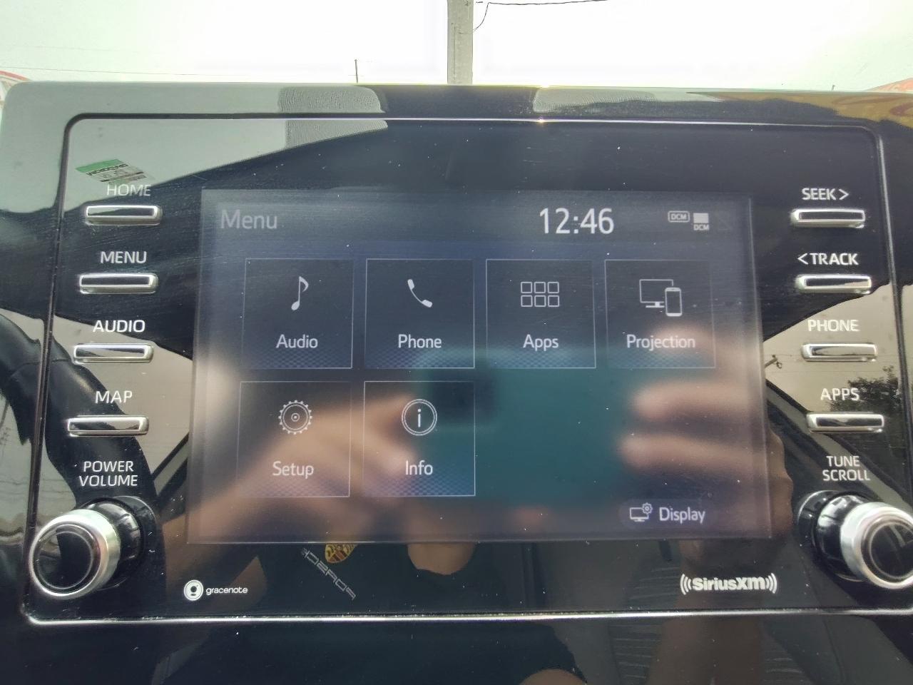 Toyota Camry SE Auto (Natl) 2021