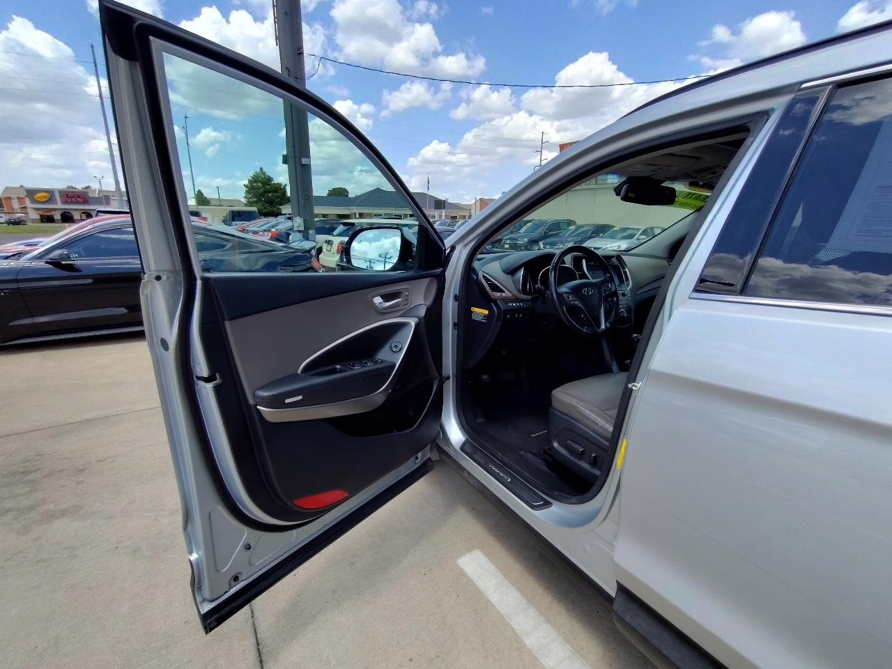 Hyundai Santa Fe SE Ultimate 3.3L Auto 2017