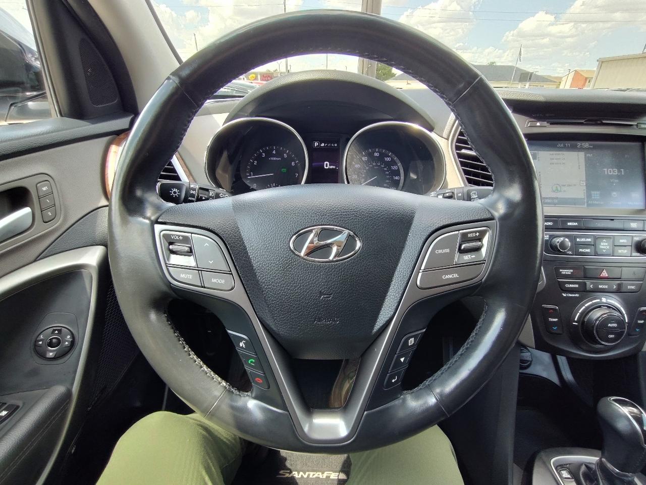 Hyundai Santa Fe SE Ultimate 3.3L Auto 2017