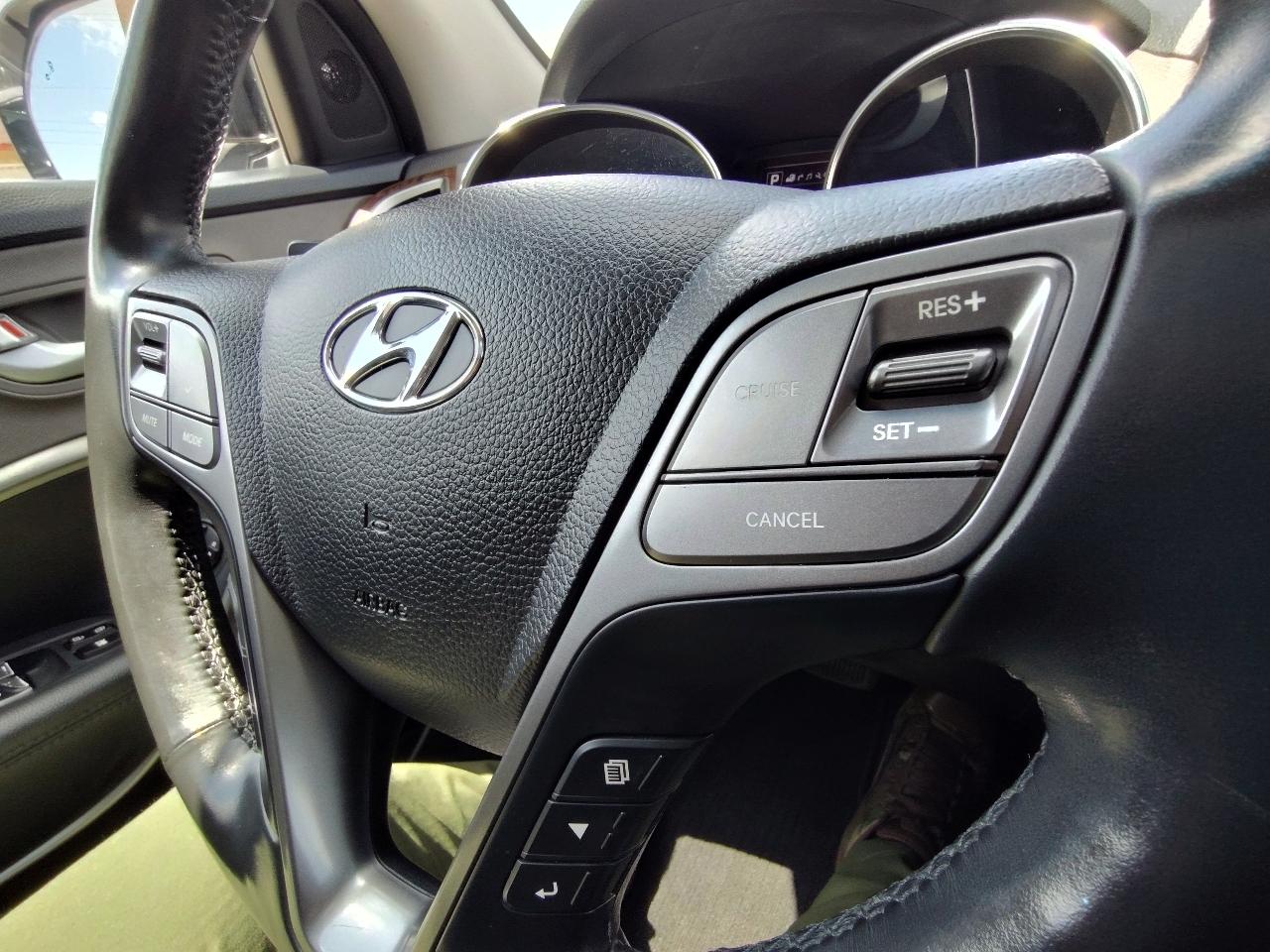 Hyundai Santa Fe SE Ultimate 3.3L Auto 2017
