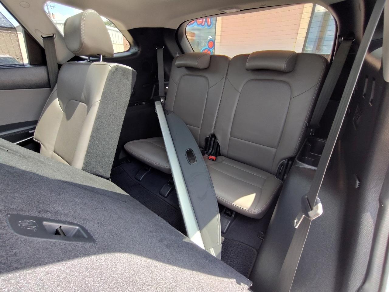 Hyundai Santa Fe SE Ultimate 3.3L Auto 2017