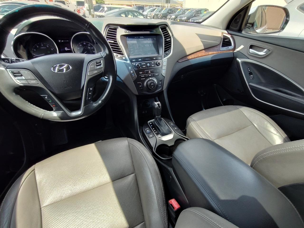 Hyundai Santa Fe SE Ultimate 3.3L Auto 2017