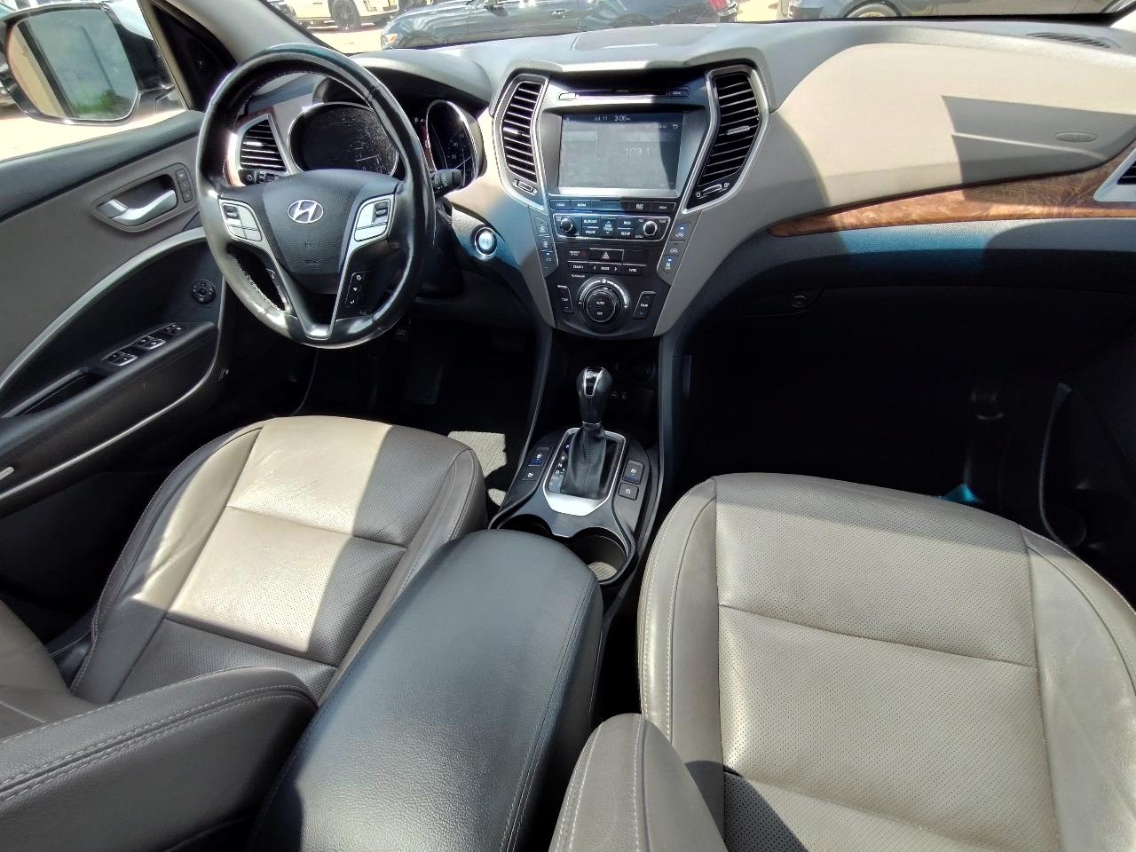 Hyundai Santa Fe SE Ultimate 3.3L Auto 2017