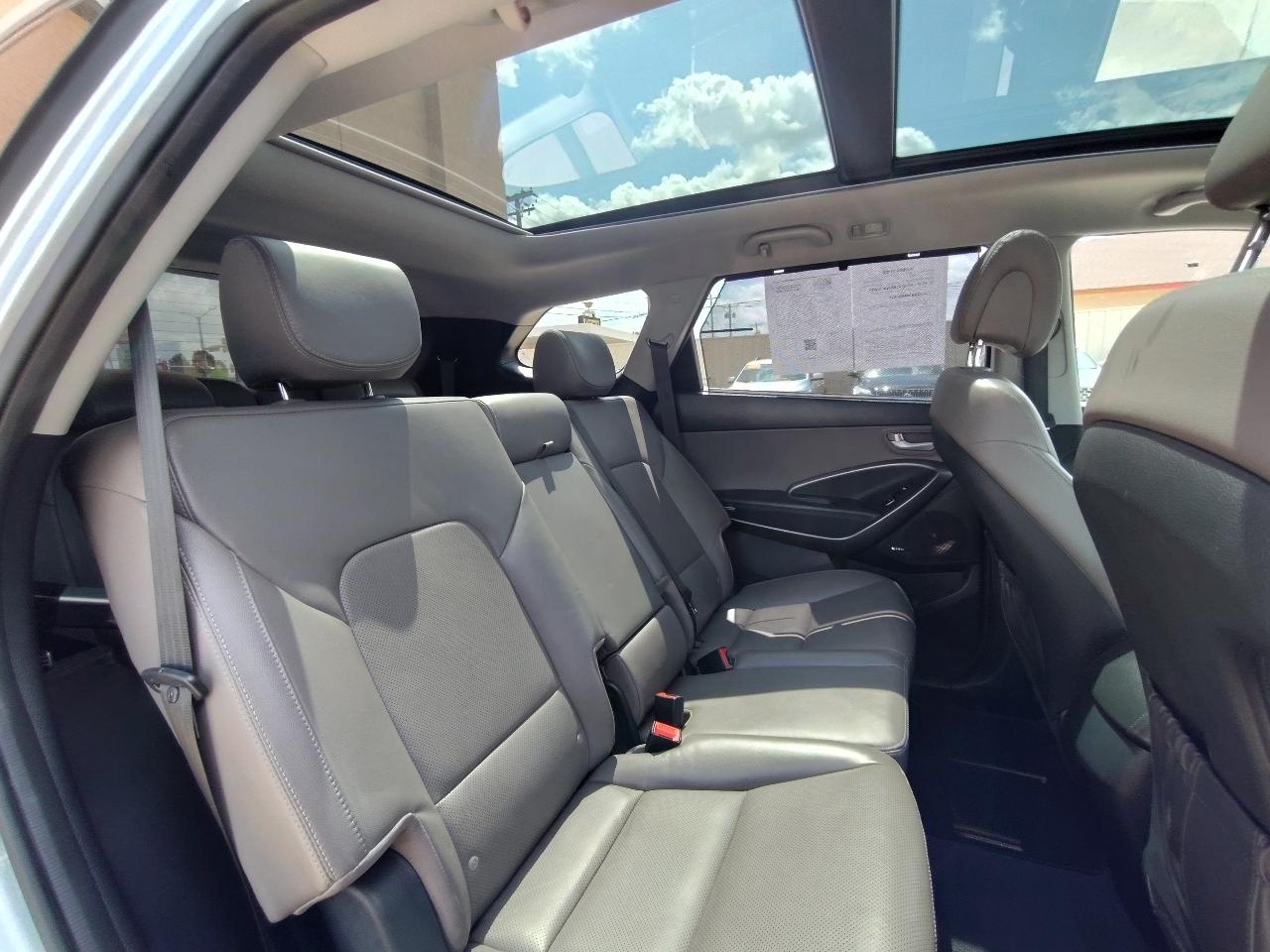 Hyundai Santa Fe SE Ultimate 3.3L Auto 2017