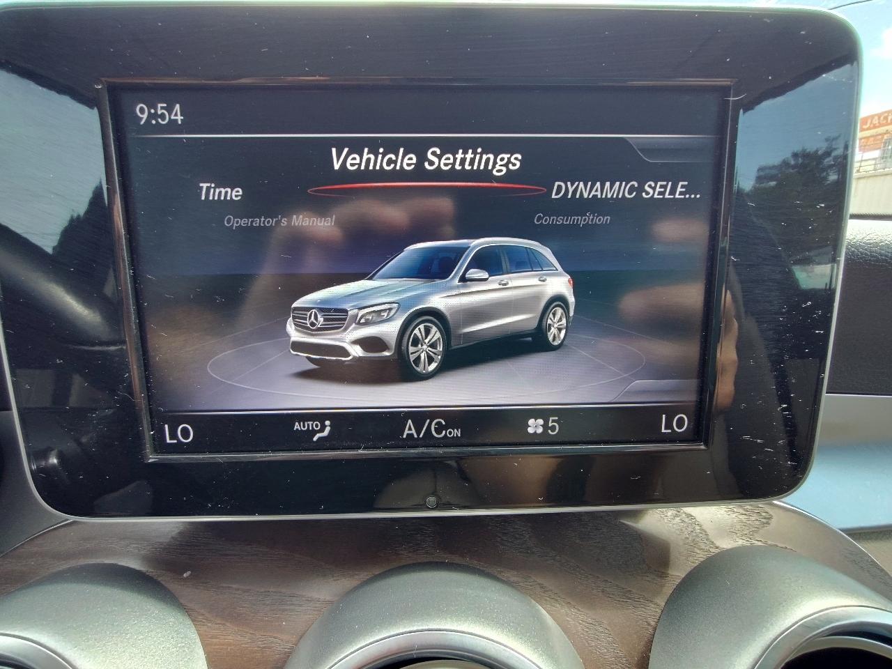 Mercedes-Benz GLC-Class GLC300 2019