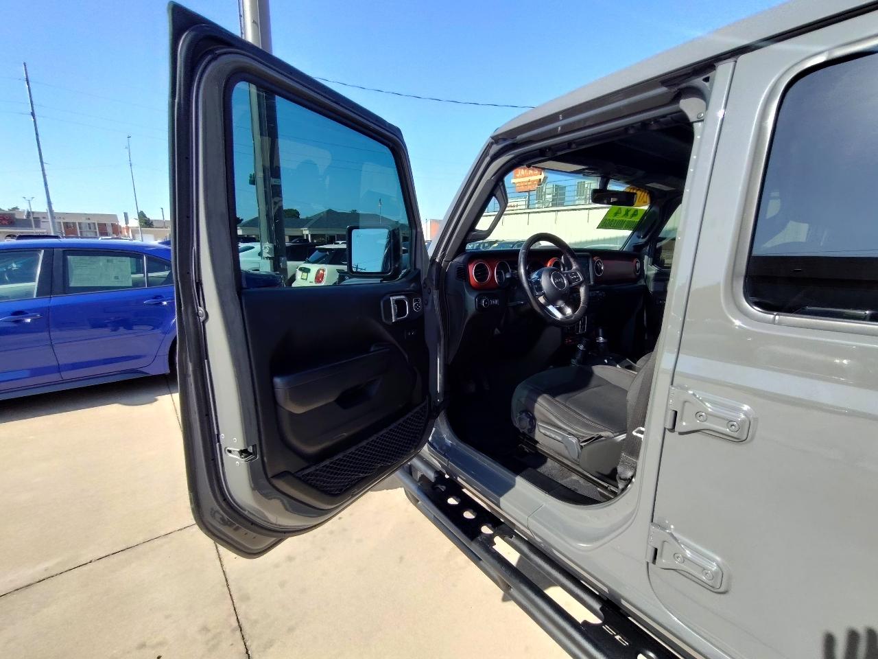 Jeep Wrangler Unlimited Rubicon 4D SUV 4WD 2020