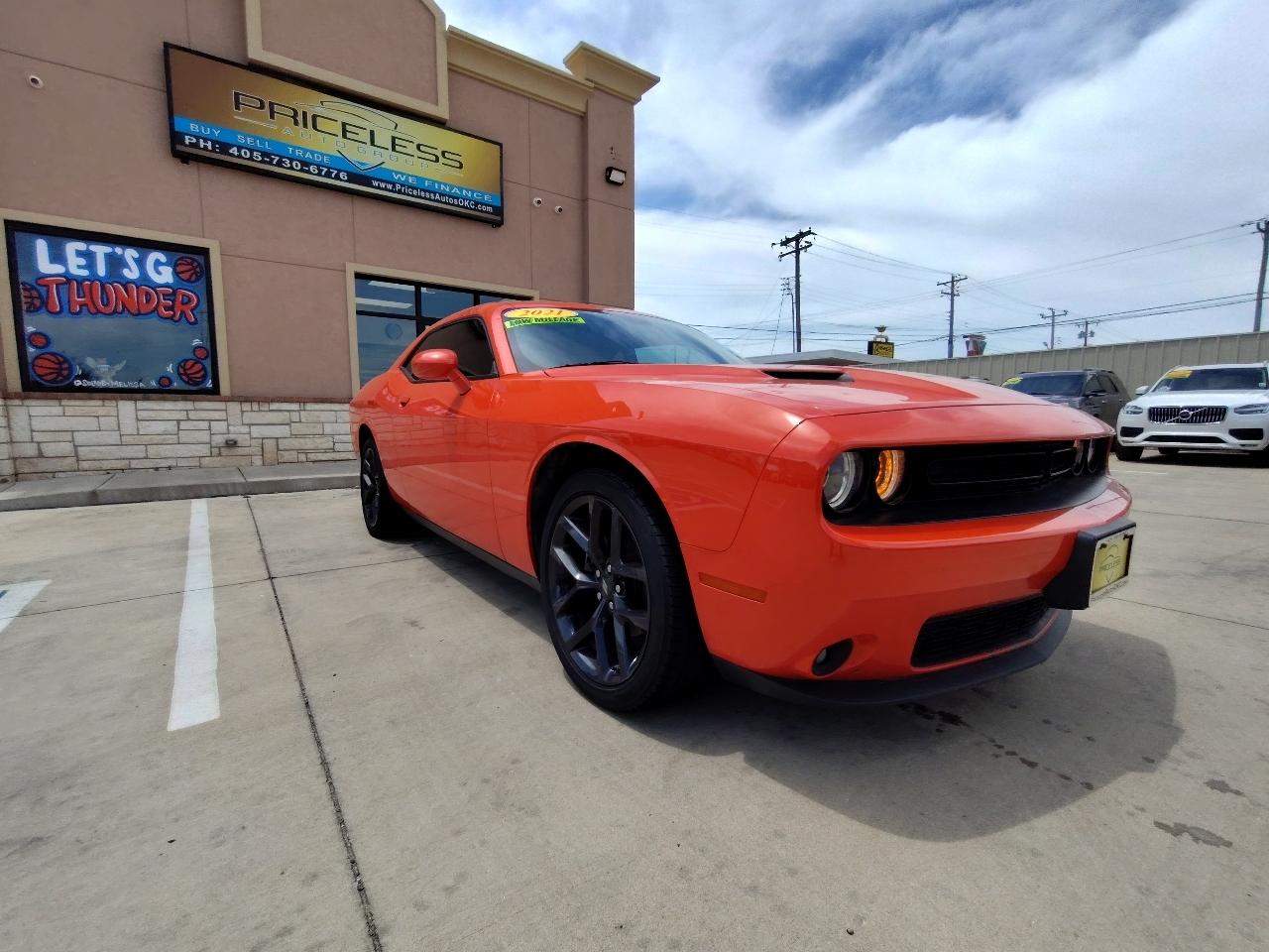 Dodge Challenger SXT 2021