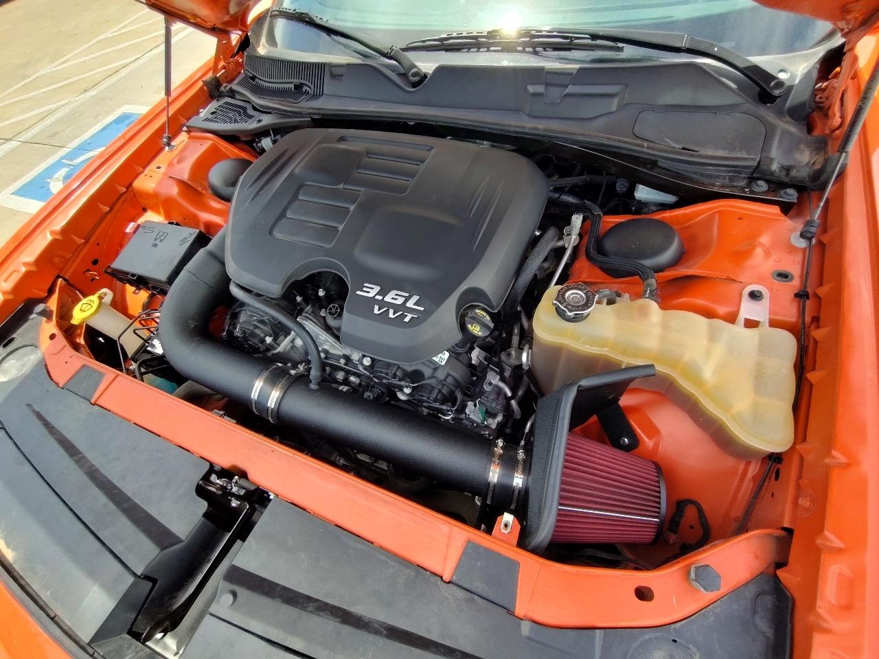 Dodge Challenger SXT 2021