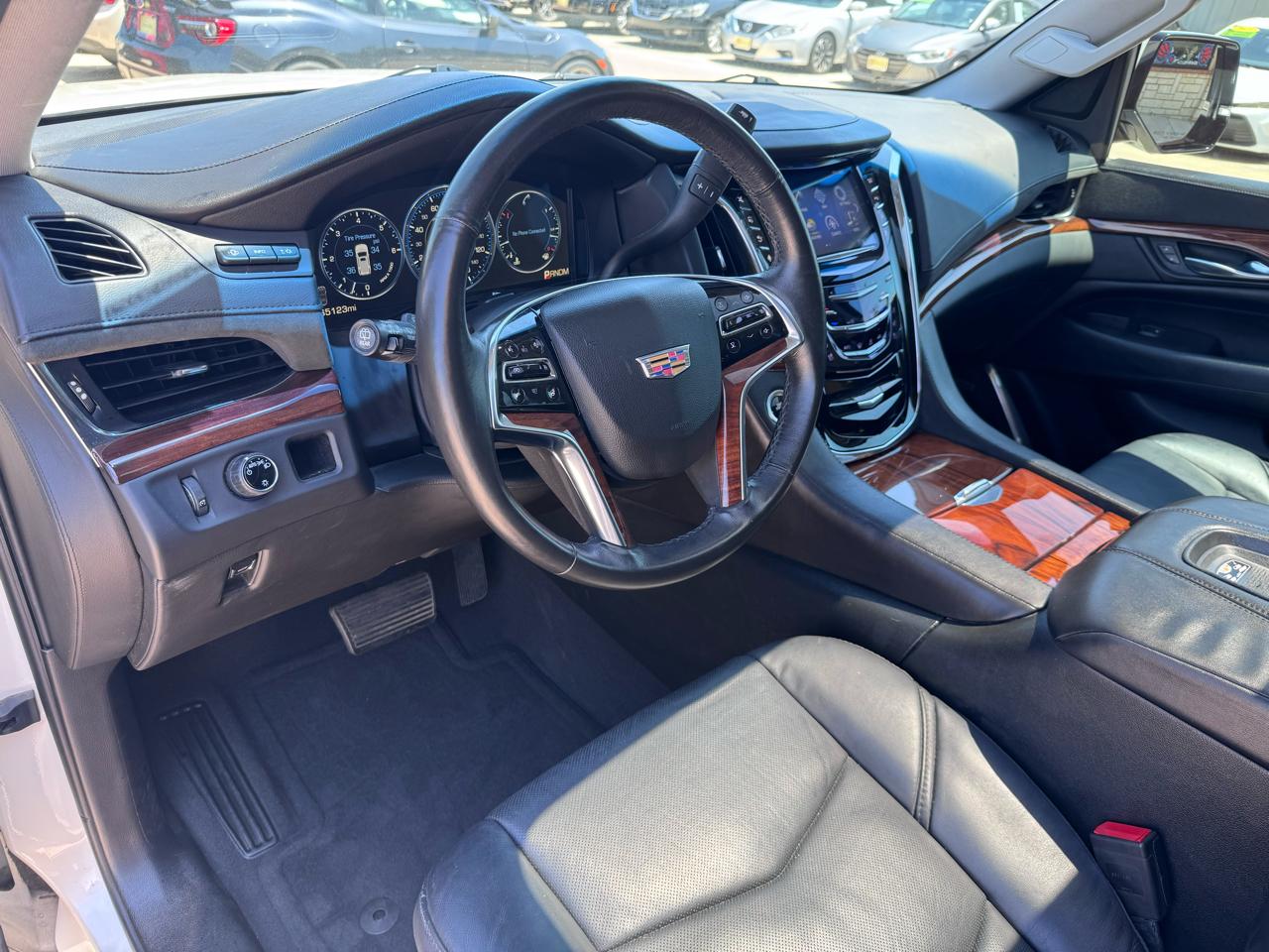 Cadillac Escalade  2015