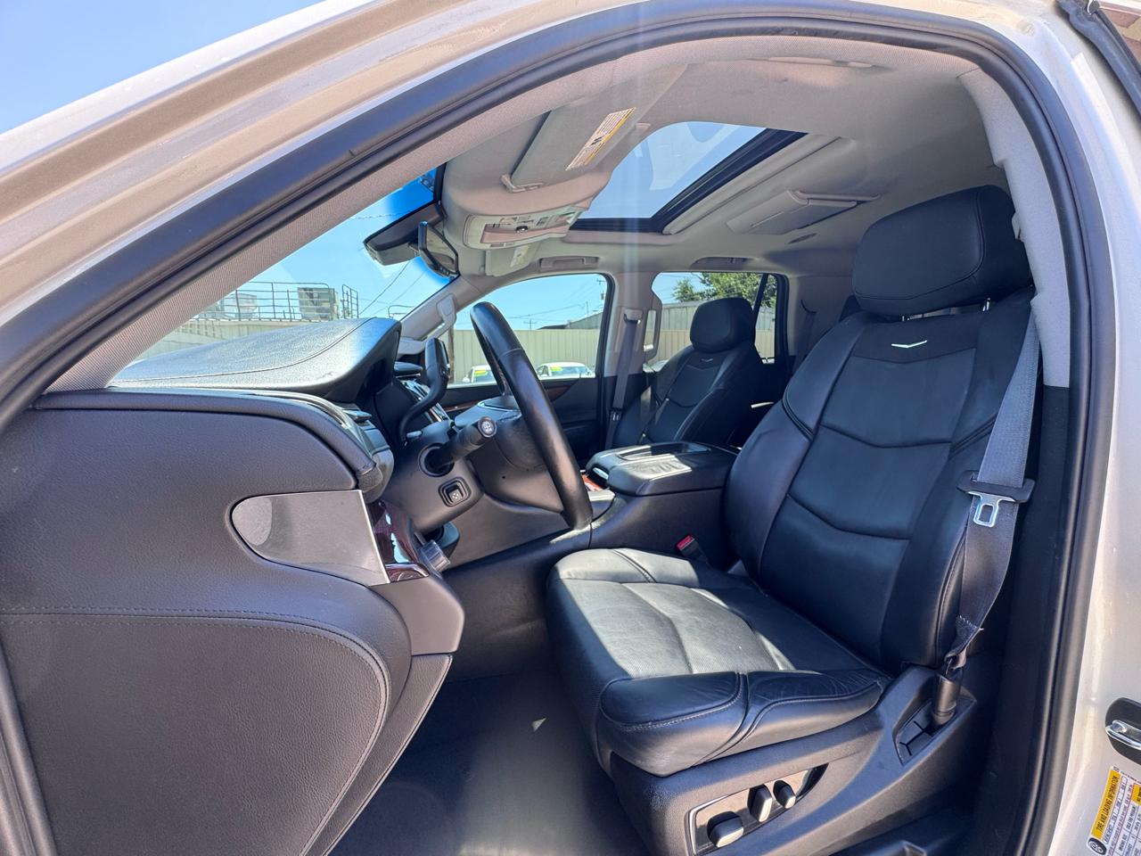 Cadillac Escalade  2015
