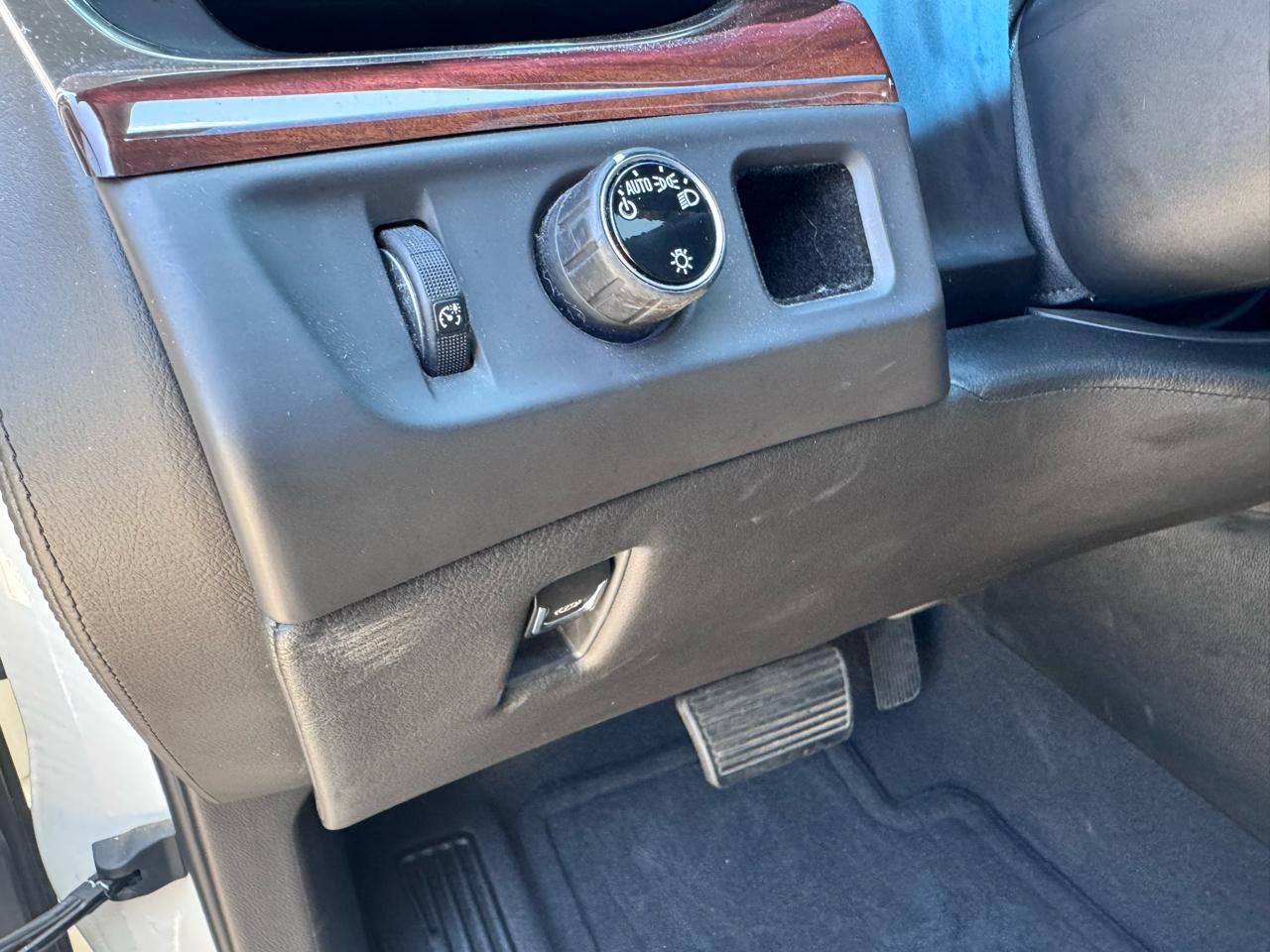 Cadillac Escalade  2015