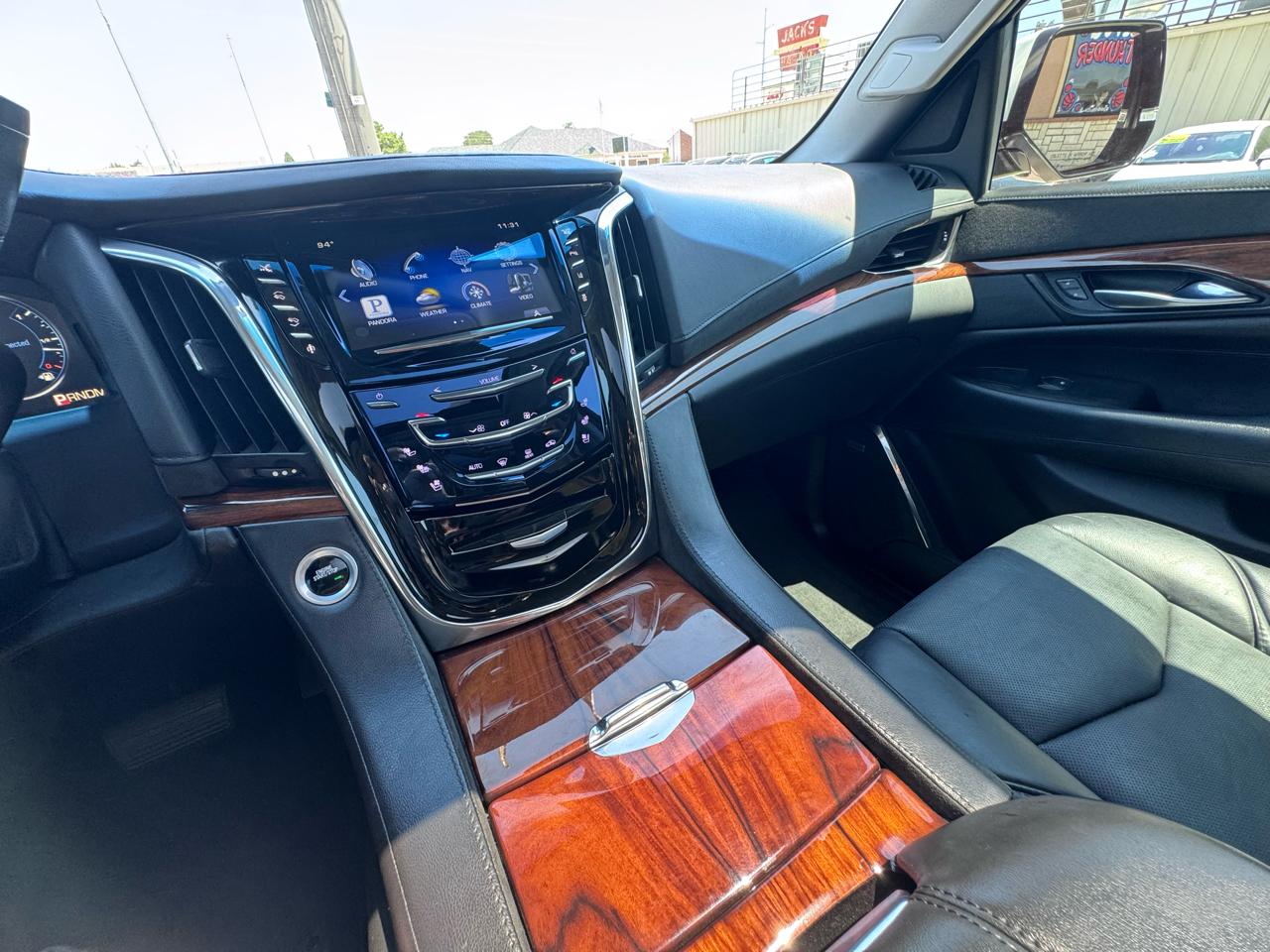 Cadillac Escalade  2015