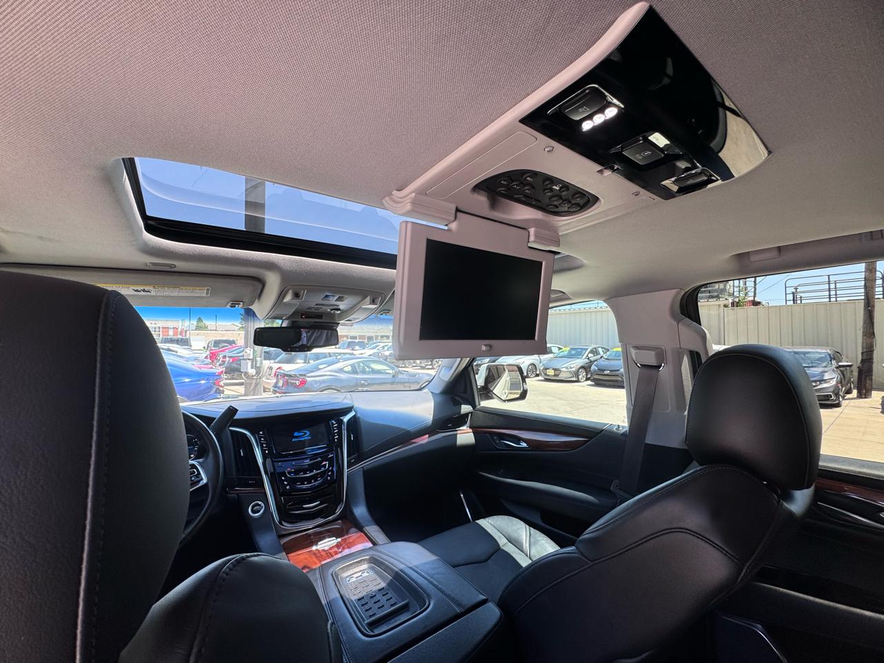 Cadillac Escalade  2015