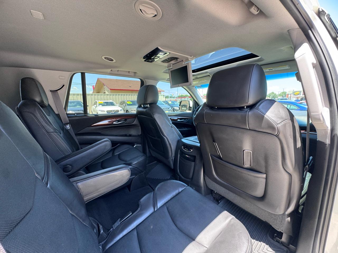 Cadillac Escalade  2015