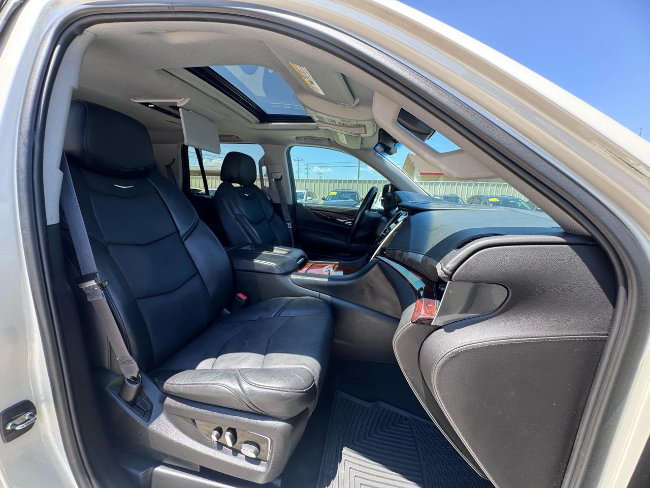 Cadillac Escalade  2015