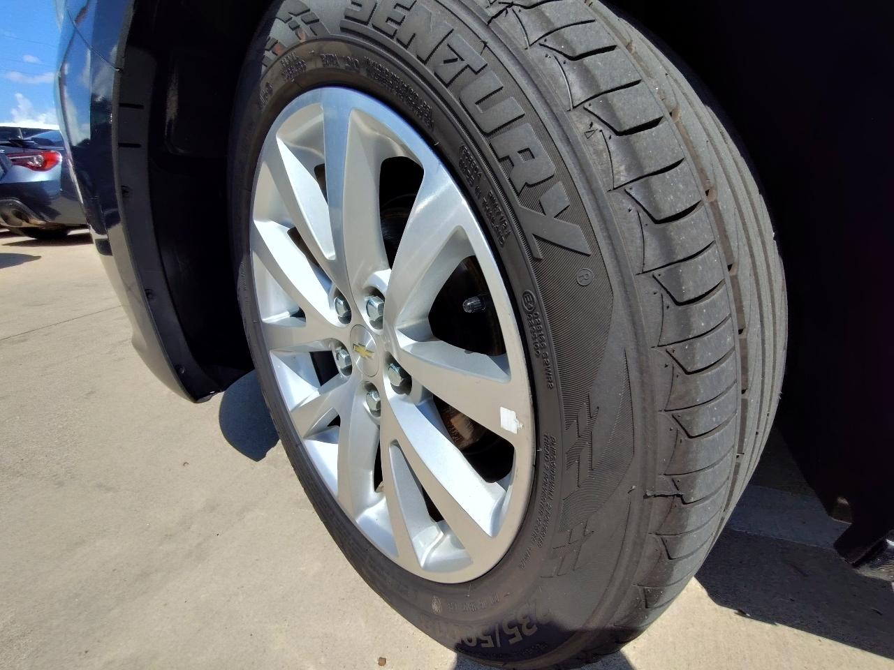 Chevrolet Malibu 4dr Sdn LTZ w/1LZ 2015