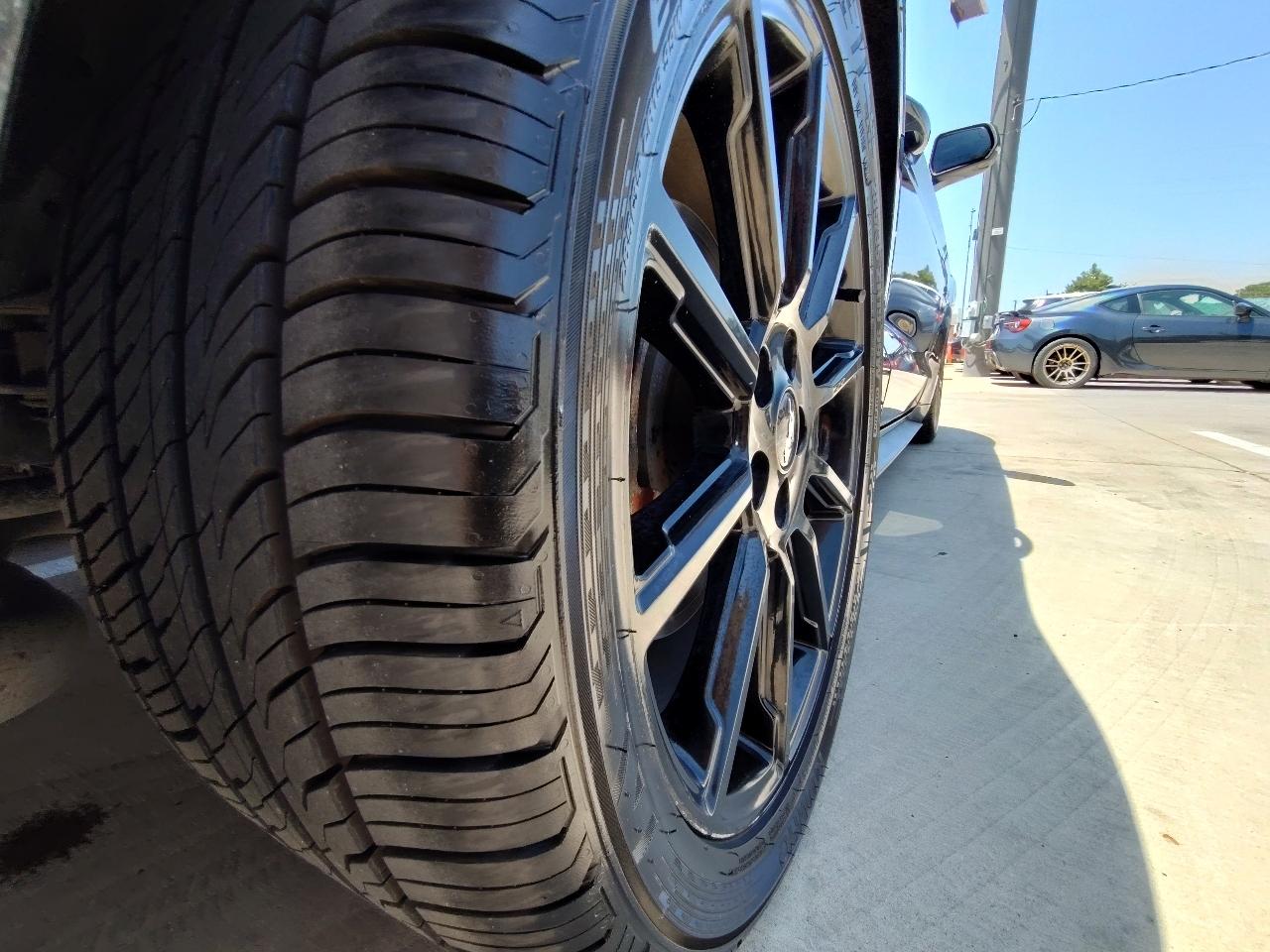 Ford Mustang GT Premium 2D Coupe 2016