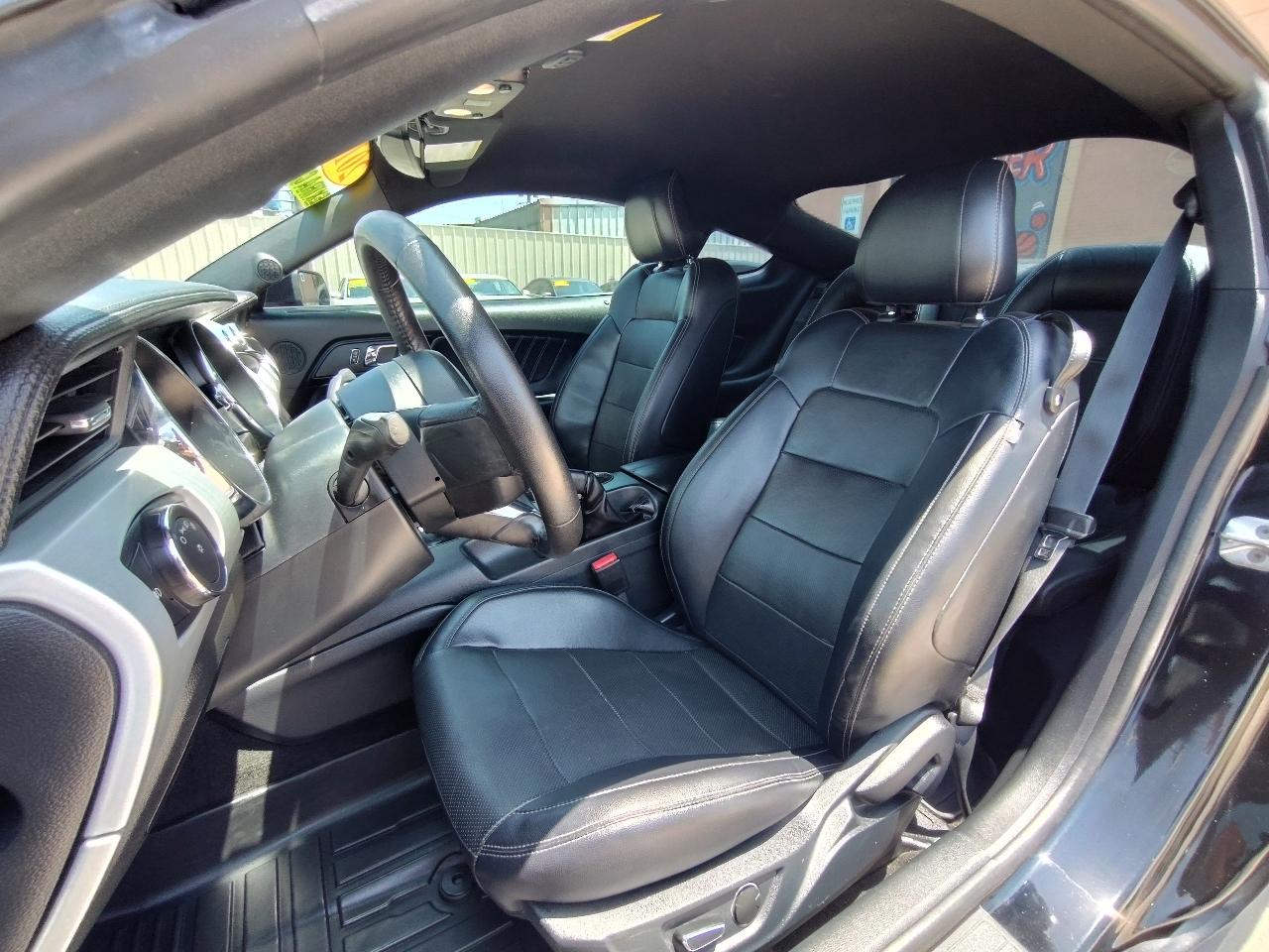 Ford Mustang GT Premium 2D Coupe 2016