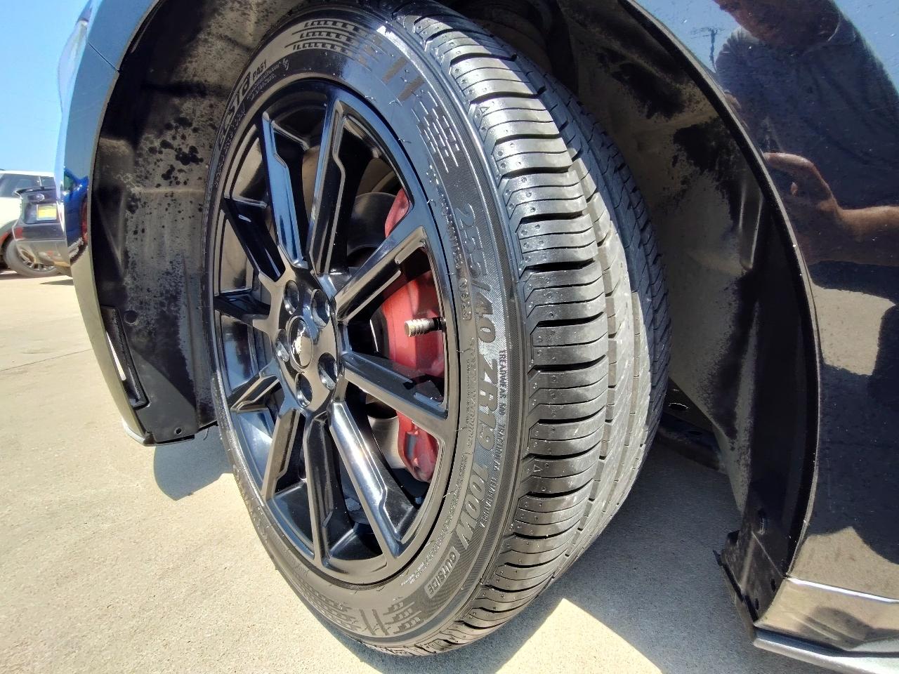 Ford Mustang GT Premium 2D Coupe 2016