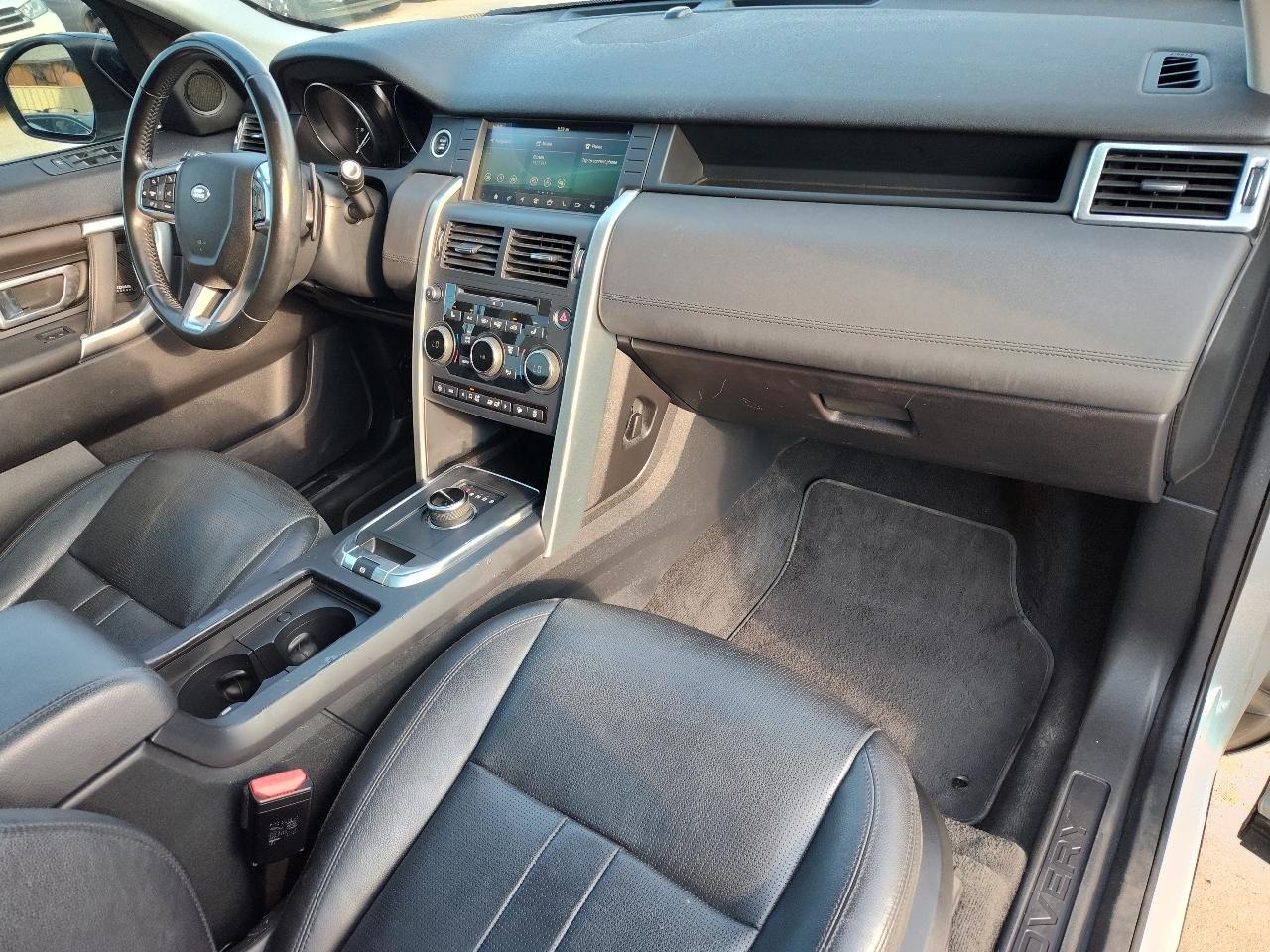 Land Rover Discovery Sport  2018