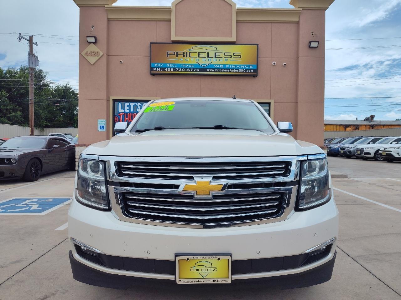 Chevrolet Suburban  2015