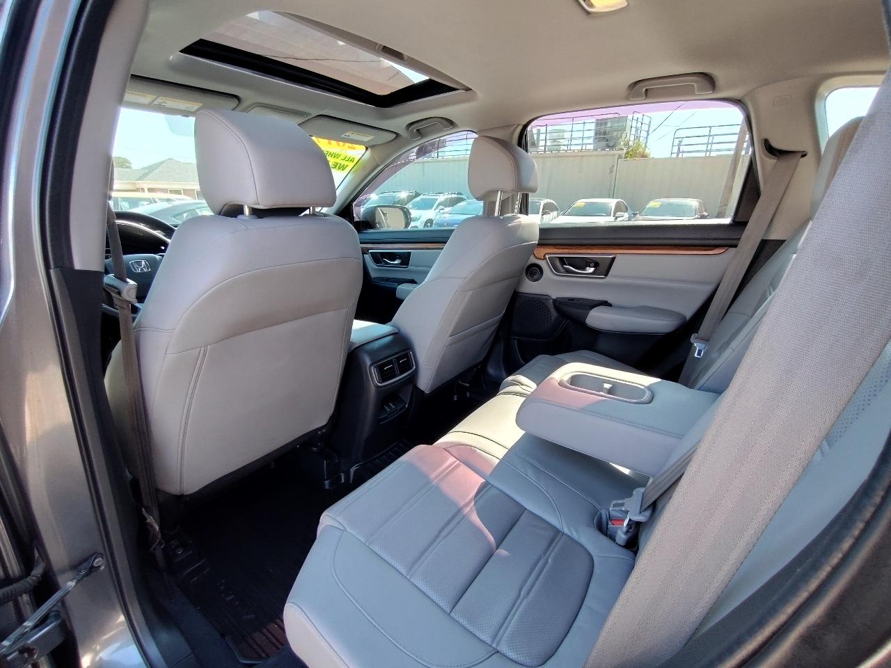 Honda CR-V Touring 4D SUV AWD 2017