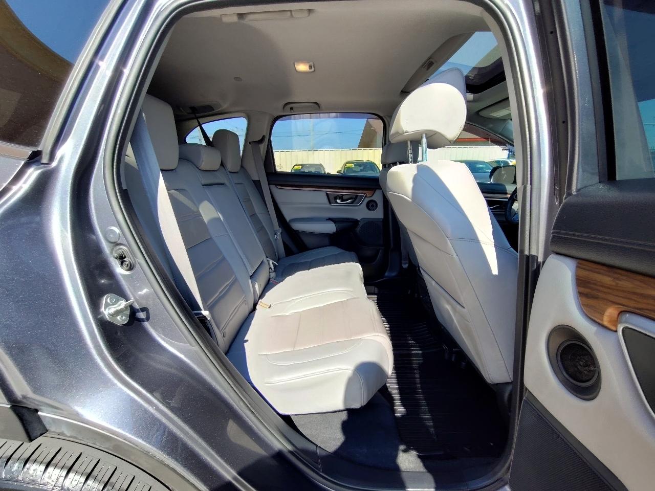 Honda CR-V Touring 4D SUV AWD 2017