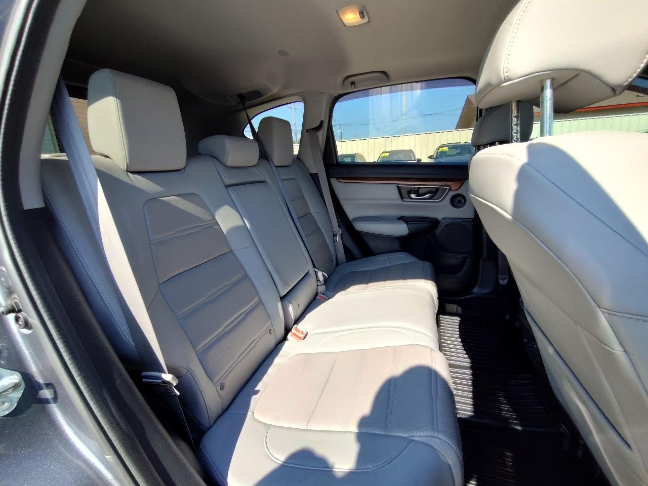 Honda CR-V Touring 4D SUV AWD 2017