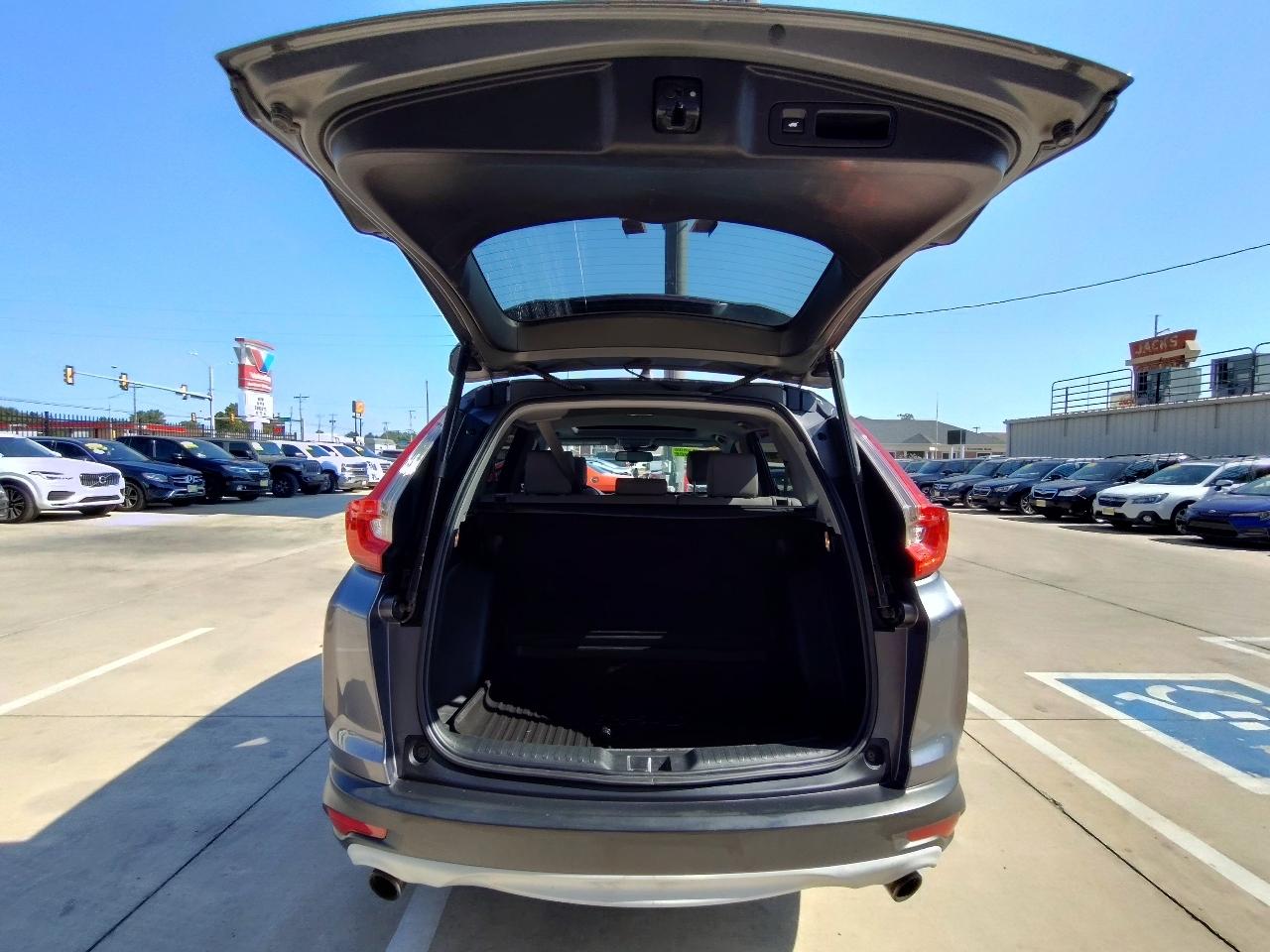 Honda CR-V Touring 4D SUV AWD 2017