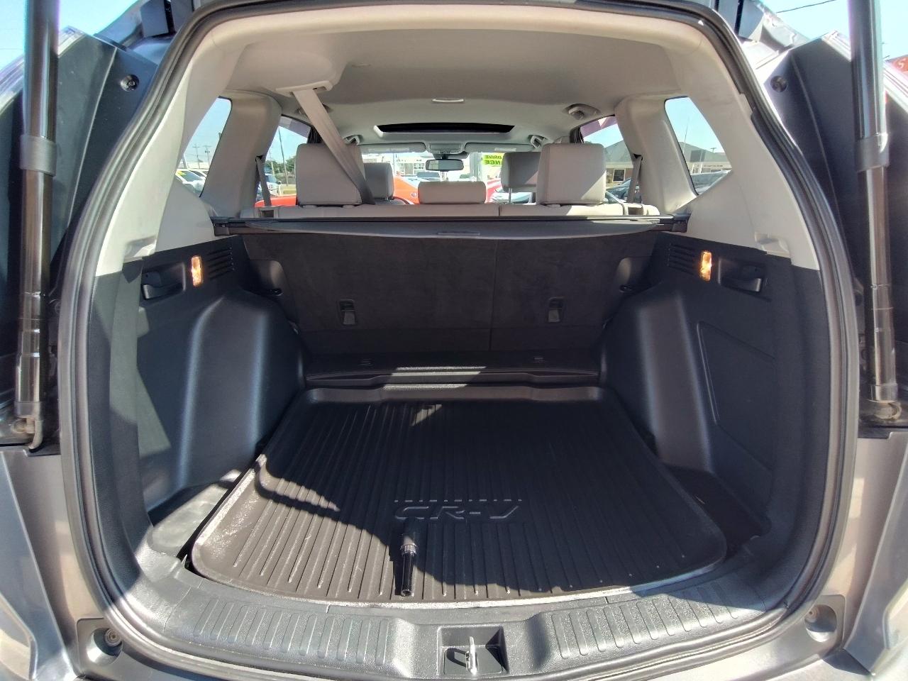 Honda CR-V Touring 4D SUV AWD 2017