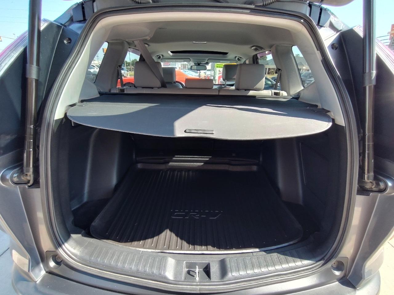 Honda CR-V Touring 4D SUV AWD 2017